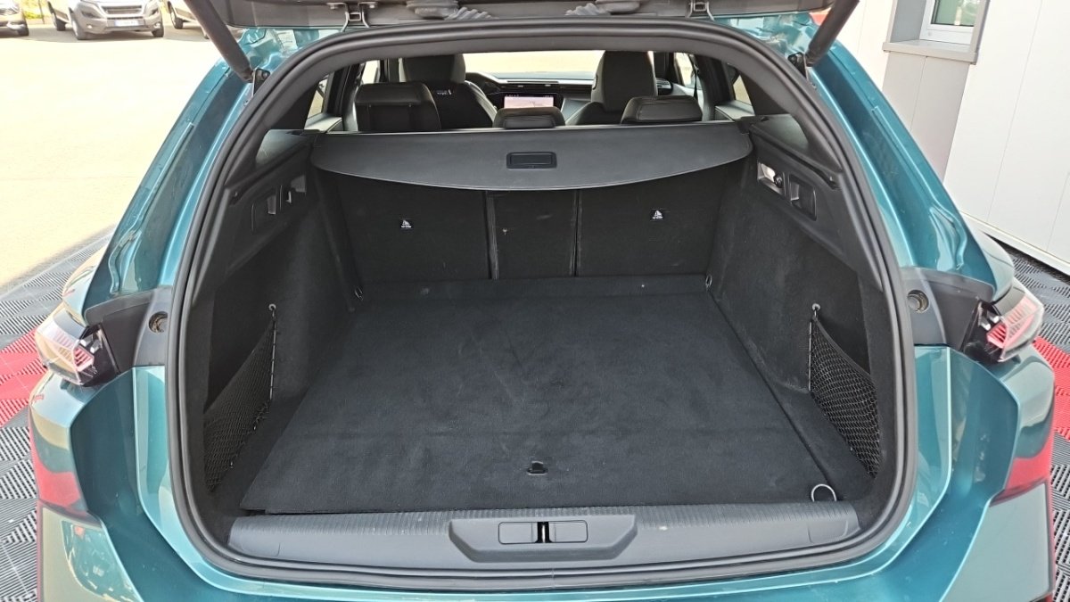 Peugeot 308 SW - Photo 9