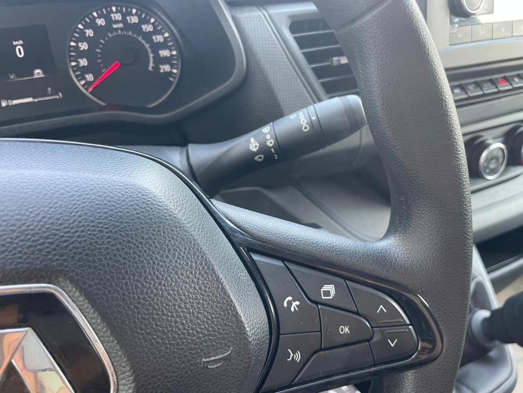 Renault Trafic - Photo 12