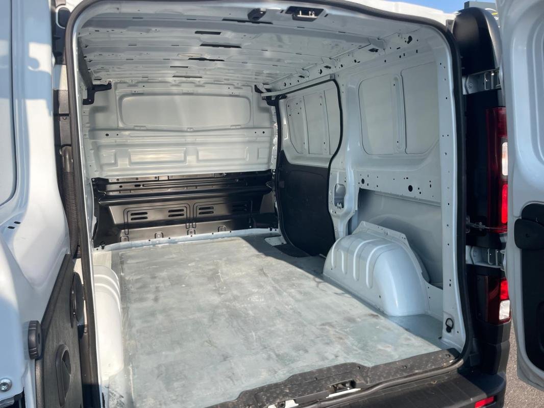 Renault Trafic - Photo 15