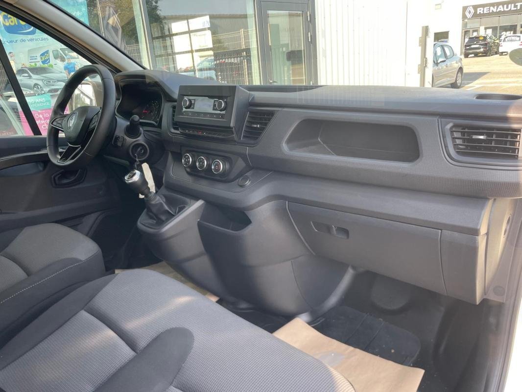 Renault Trafic - Photo 19