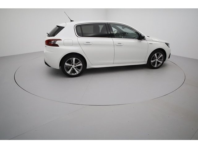 Peugeot 308 - Photo 8