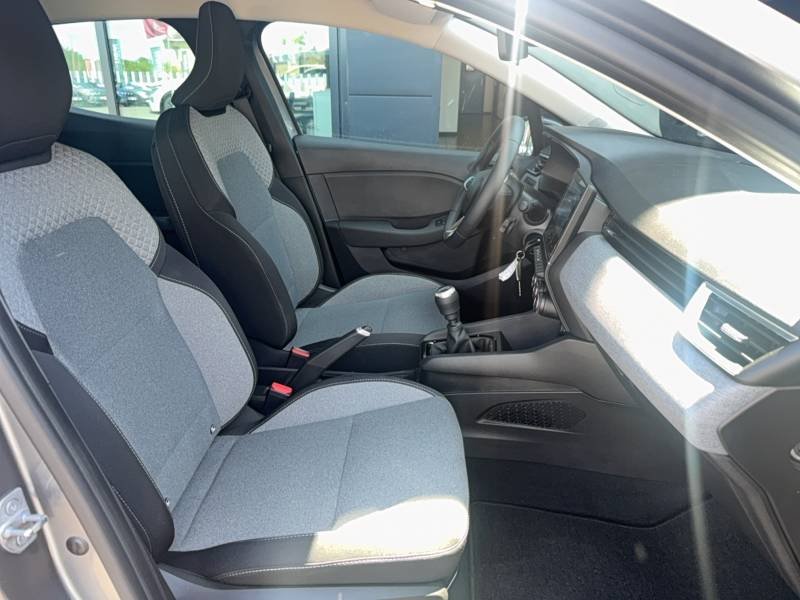 Renault Clio - Photo 11