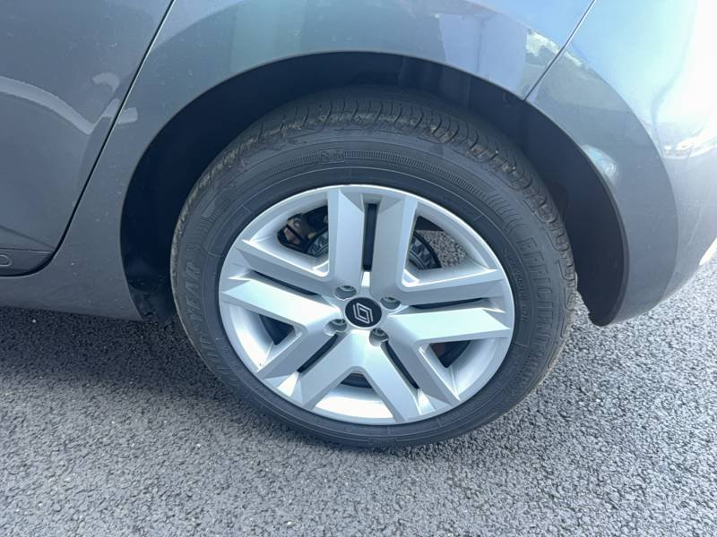 Renault Clio - Photo 14