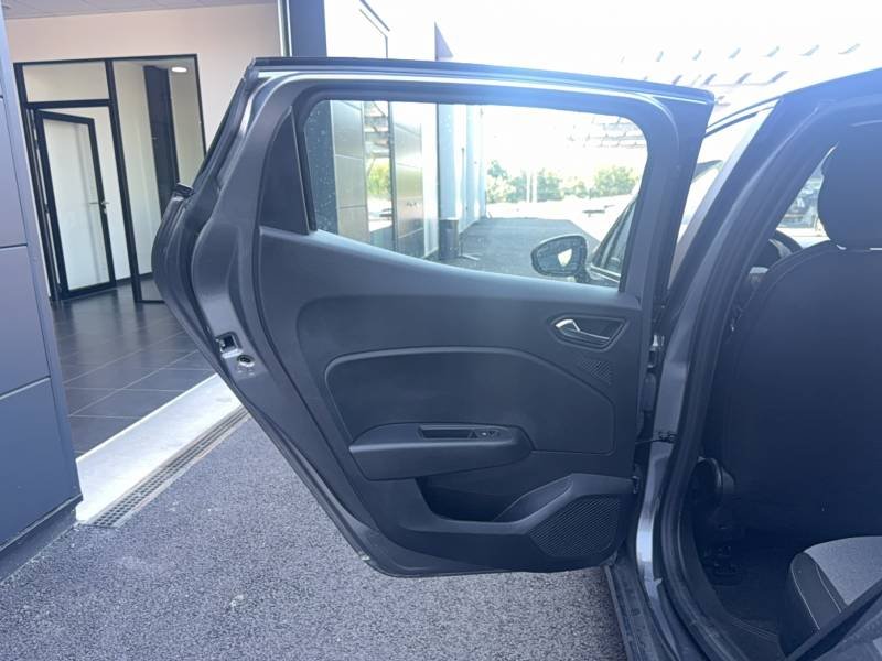 Renault Clio - Photo 17