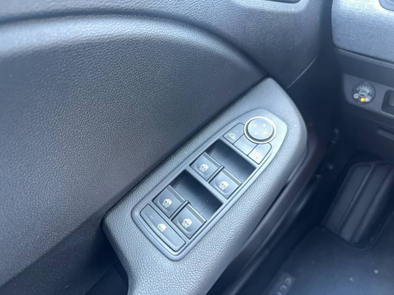 Renault Clio - Photo 24