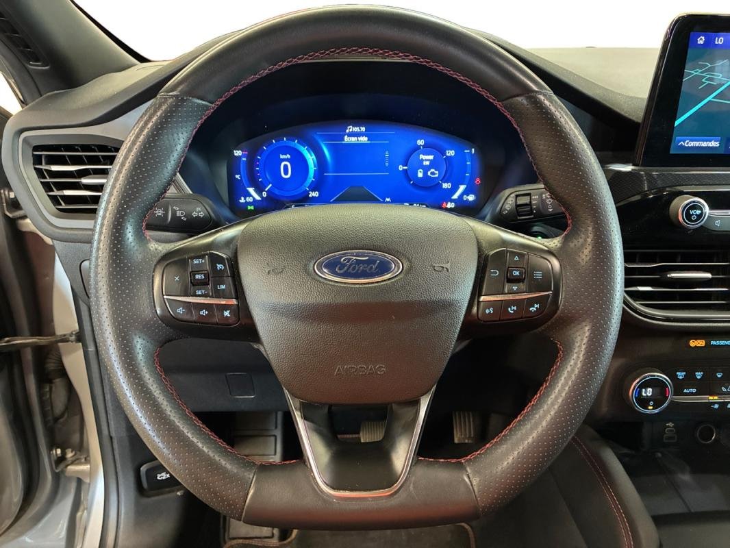 Ford Kuga - Photo 11