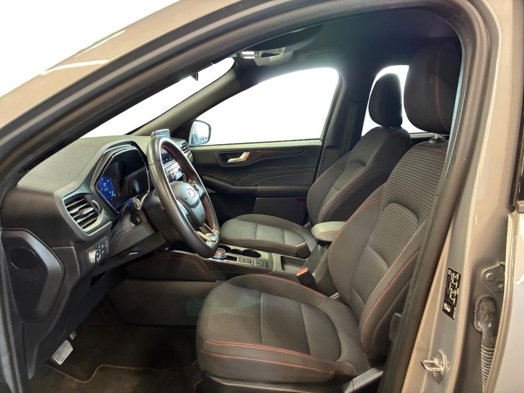 Ford Kuga - Photo 9