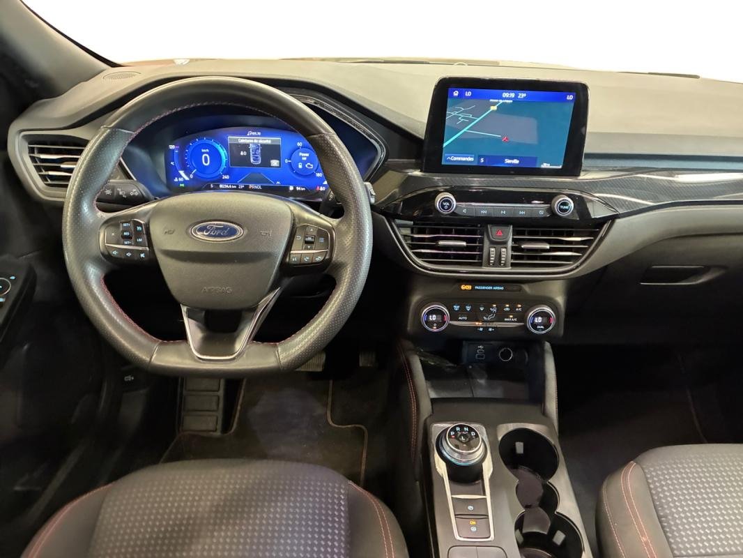 Ford Kuga - Photo 10