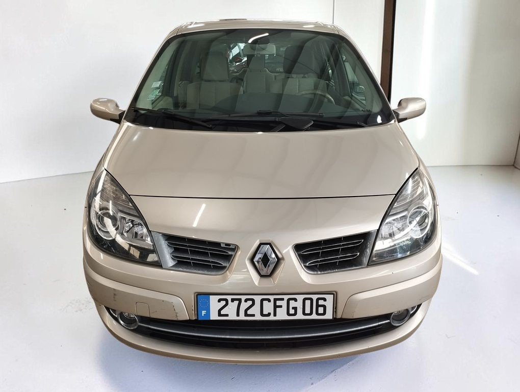Renault Scénic - Photo 4