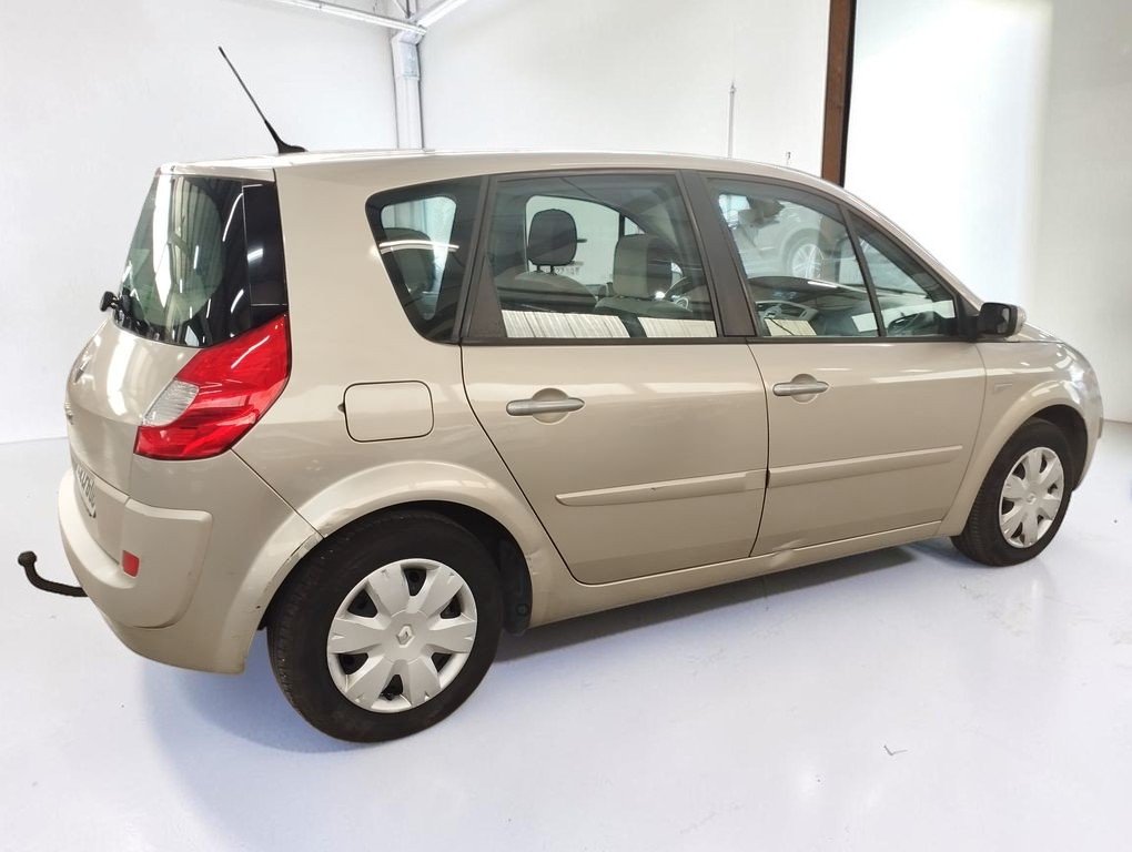 Renault Scénic - Photo 7