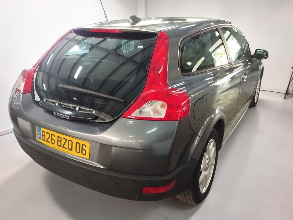Volvo C30 - Photo 2