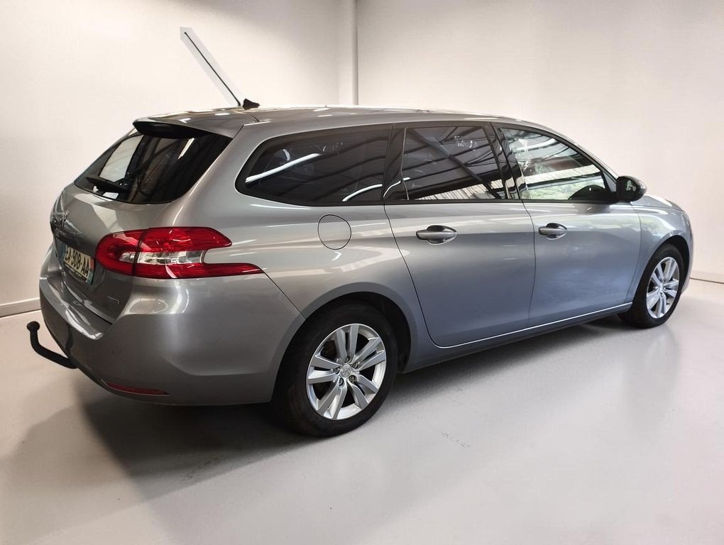 Peugeot 308 SW - Photo 7