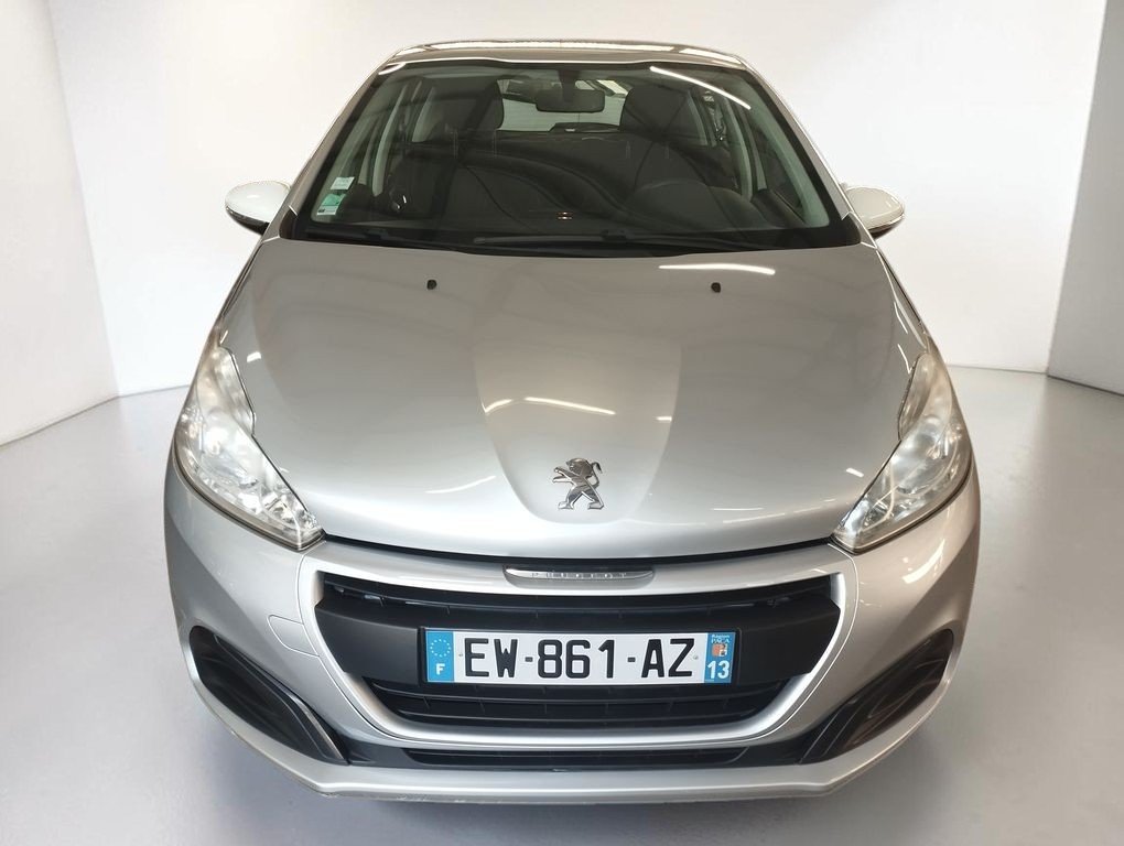 Peugeot 208 - Photo 4