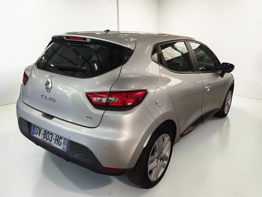 Renault Clio - Photo 2