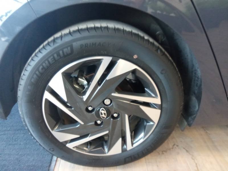Hyundai i20 - Photo 16