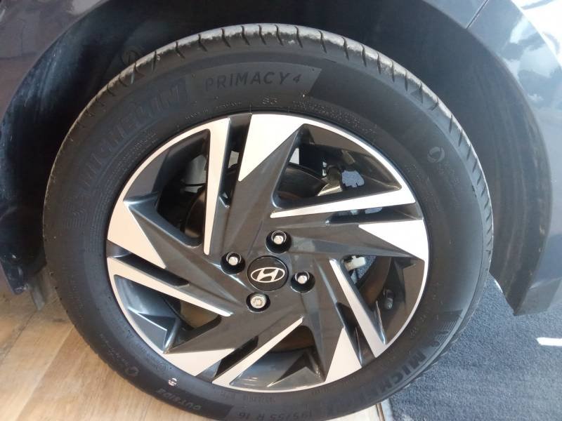 Hyundai i20 - Photo 18