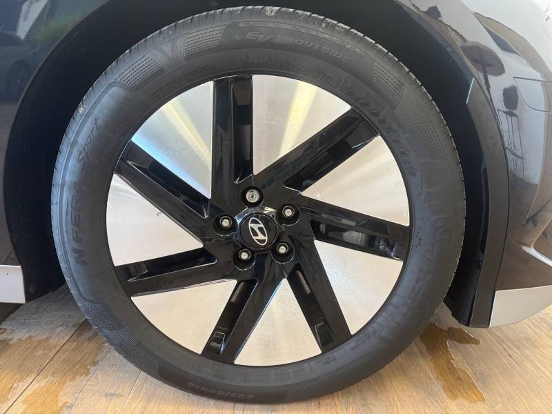 Hyundai ioniq 6 - Photo 18