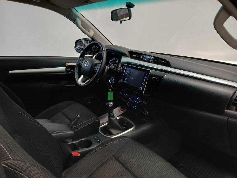 Toyota Hilux - Photo 12