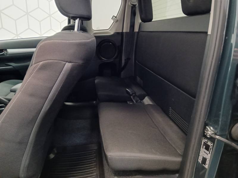 Toyota Hilux - Photo 13