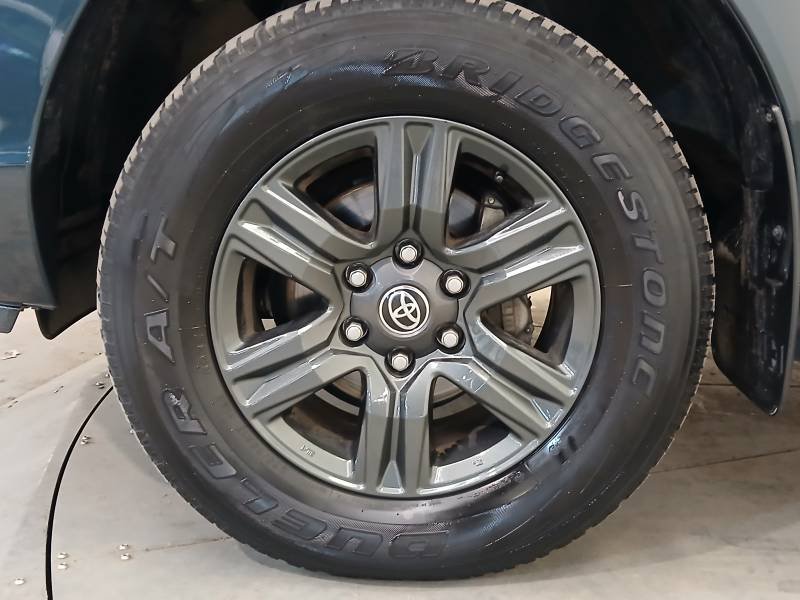 Toyota Hilux - Photo 9