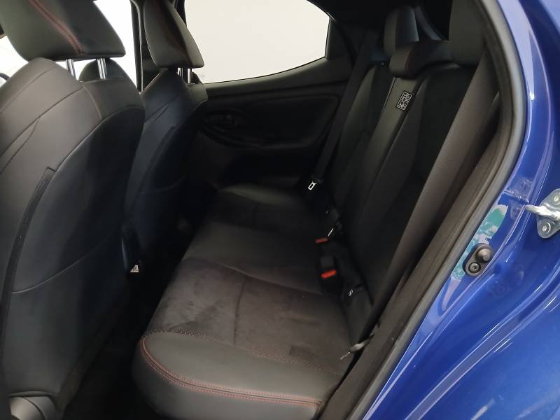 Toyota Yaris - Photo 13