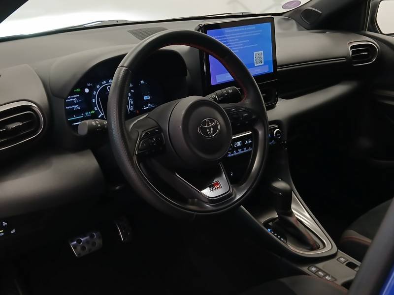 Toyota Yaris - Photo 25