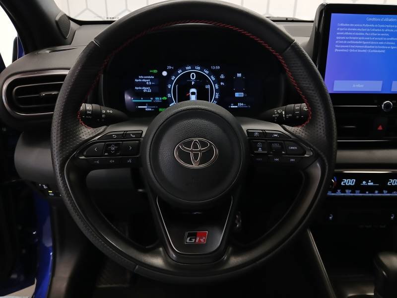 Toyota Yaris - Photo 28