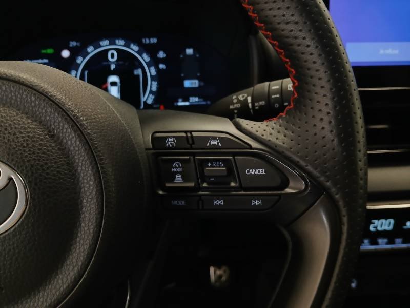 Toyota Yaris - Photo 29