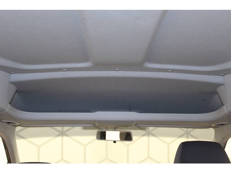 Volkswagen Caddy - Photo 17
