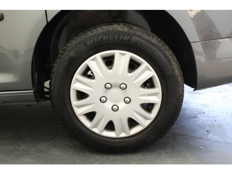 Volkswagen Caddy - Photo 24