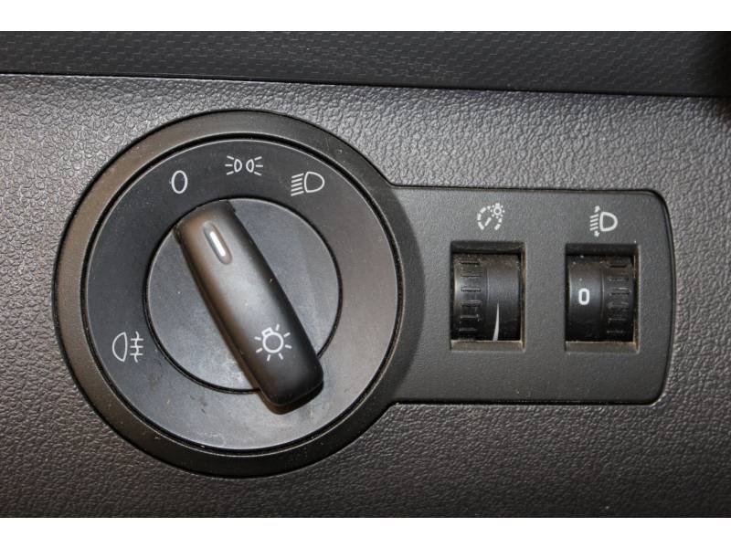 Volkswagen Caddy - Photo 28