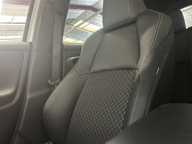 Toyota Yaris - Photo 34