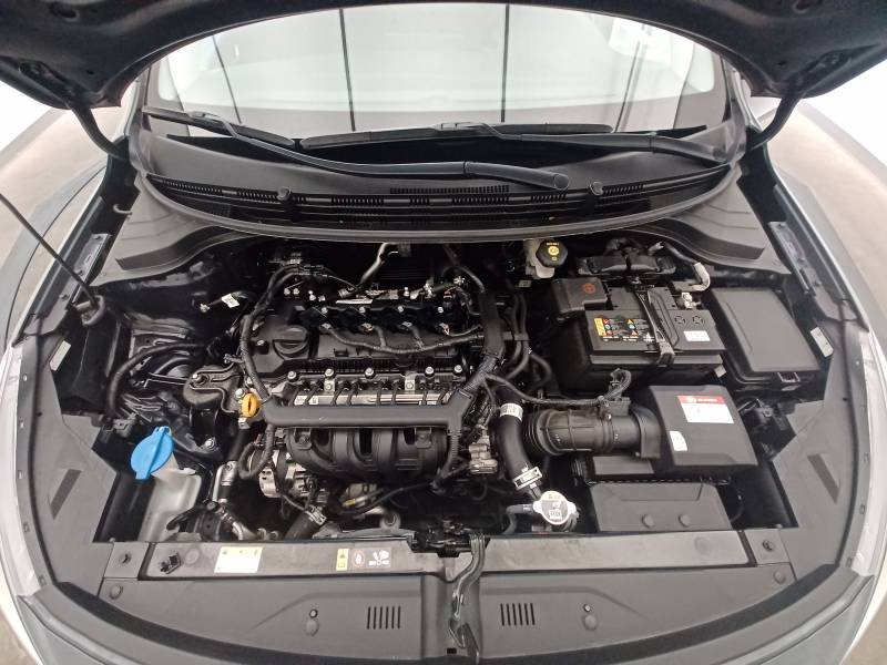 Kia Rio - Photo 11