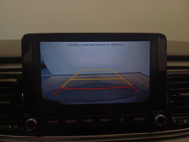 Kia Rio - Photo 21