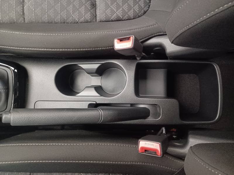 Kia Rio - Photo 24