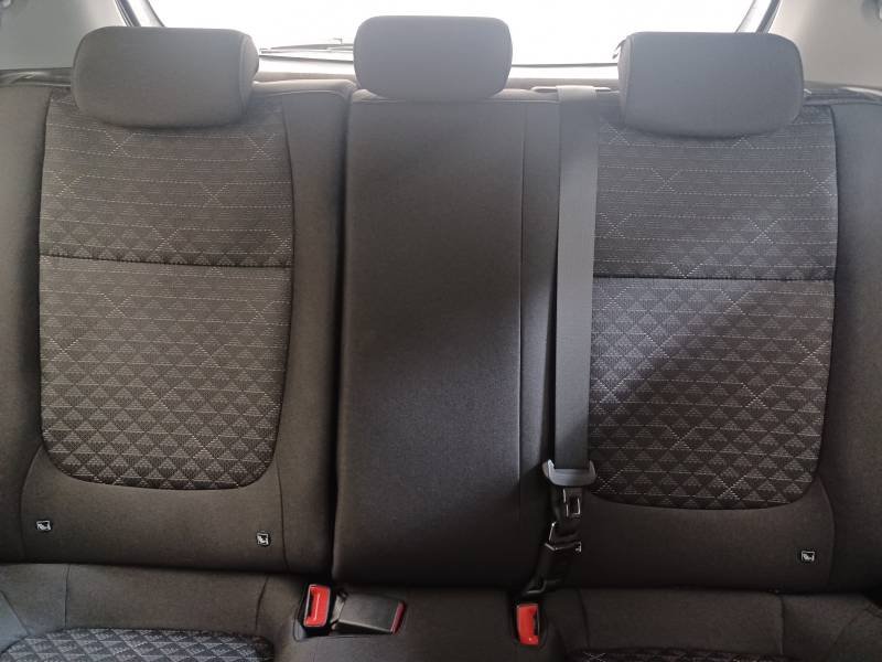 Kia Rio - Photo 29