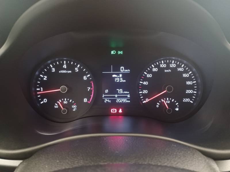 Kia Rio - Photo 40