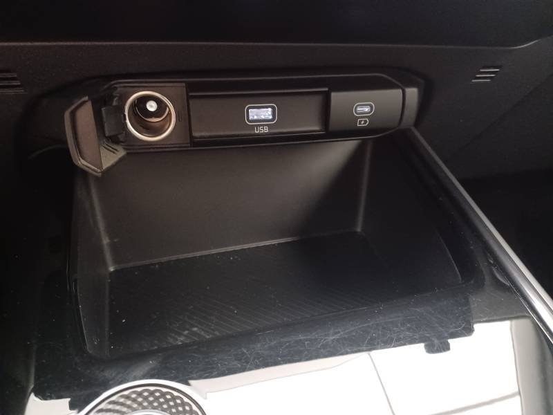 Kia Niro - Photo 29