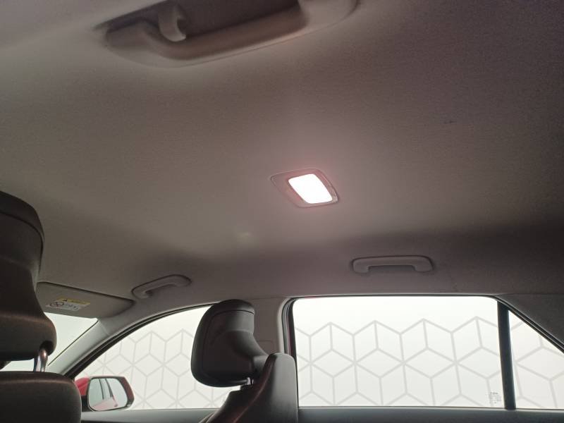 Kia Niro - Photo 34