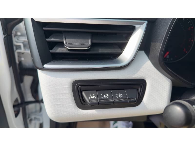 Renault Clio - Photo 24