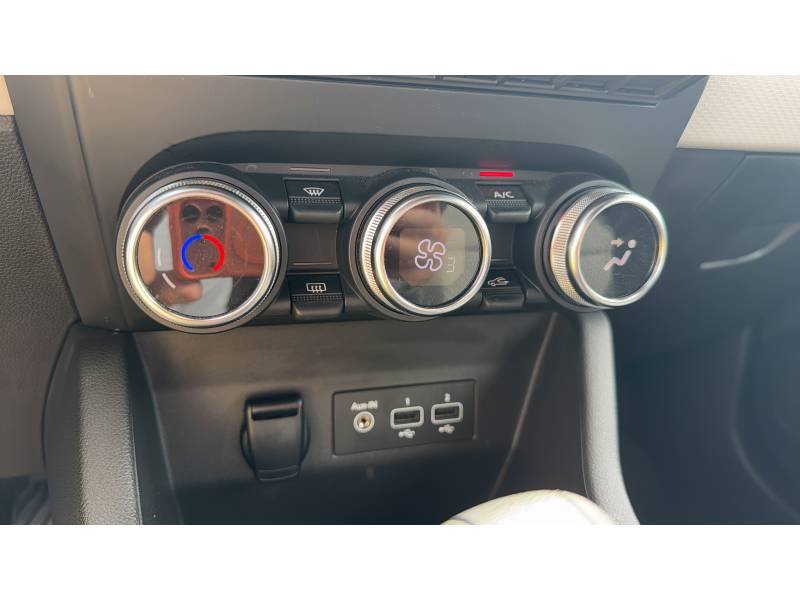 Renault Clio - Photo 21