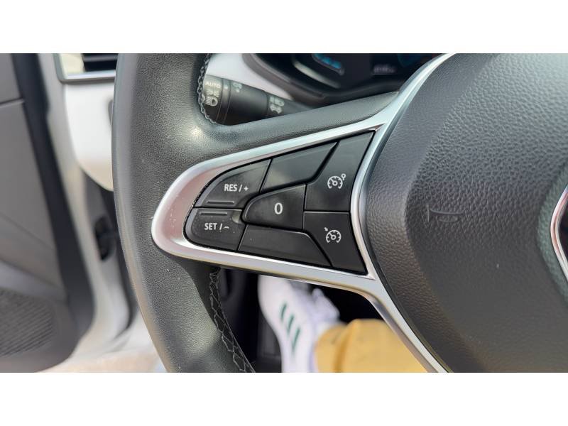 Renault Clio - Photo 23