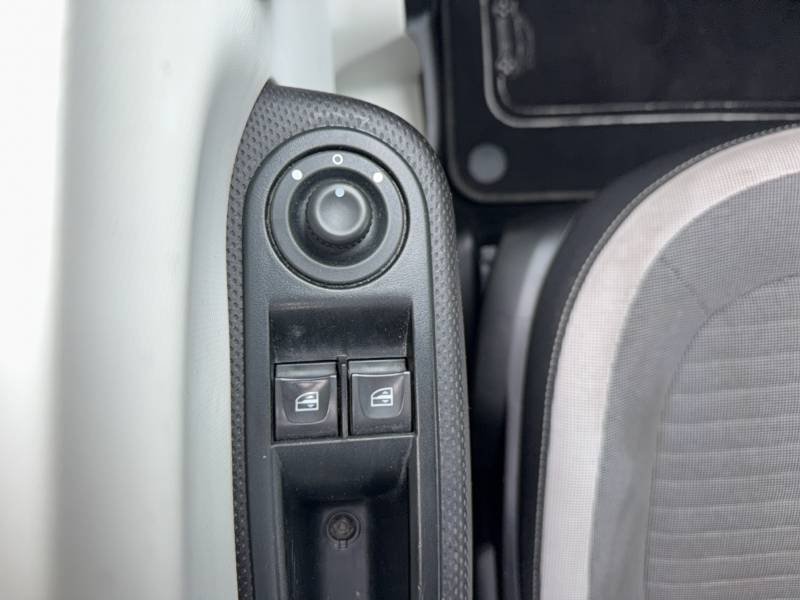 Renault Twingo - Photo 13