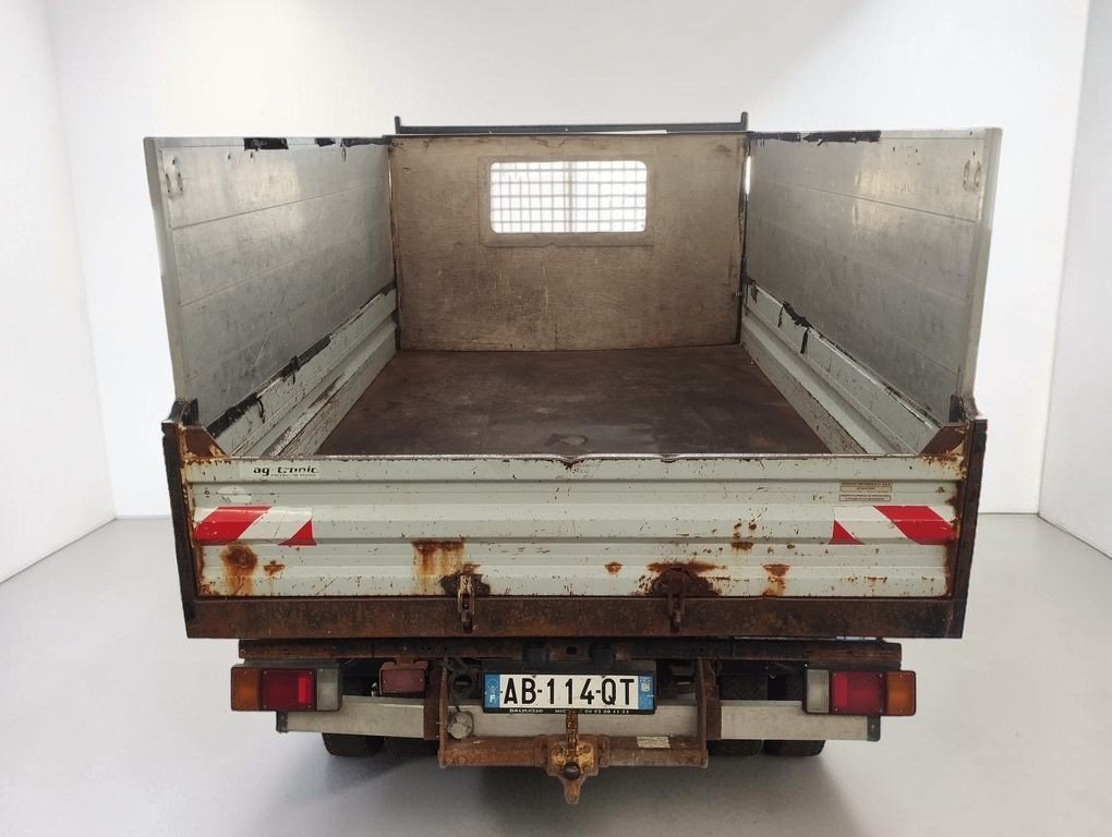 Isuzu Serie N - Photo 5