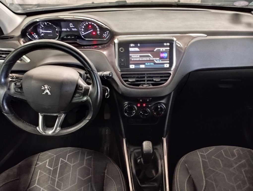 Peugeot 2008 - Photo 3