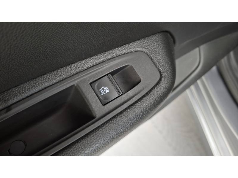 Renault Clio - Photo 32