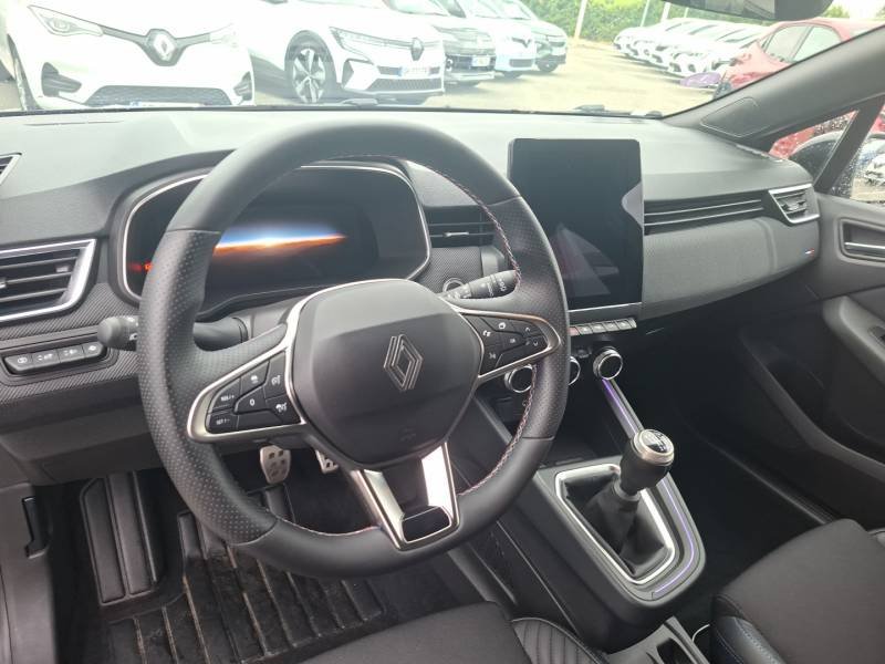 Renault Clio - Photo 11
