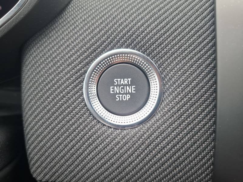 Renault Clio - Photo 24