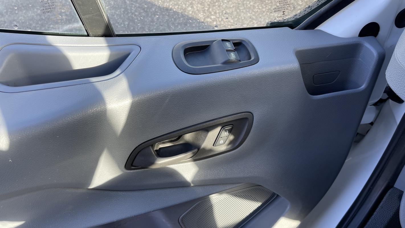 Ford Transit - Photo 18