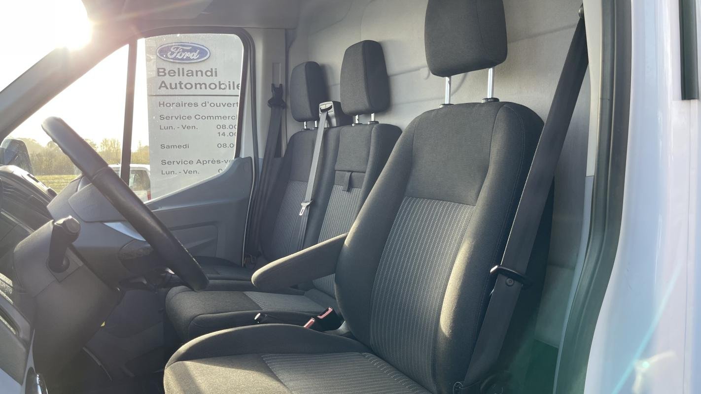 Ford Transit - Photo 8